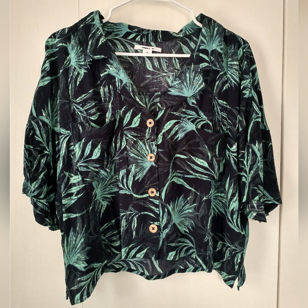 Like new O'Neill boxy floral summer blouse